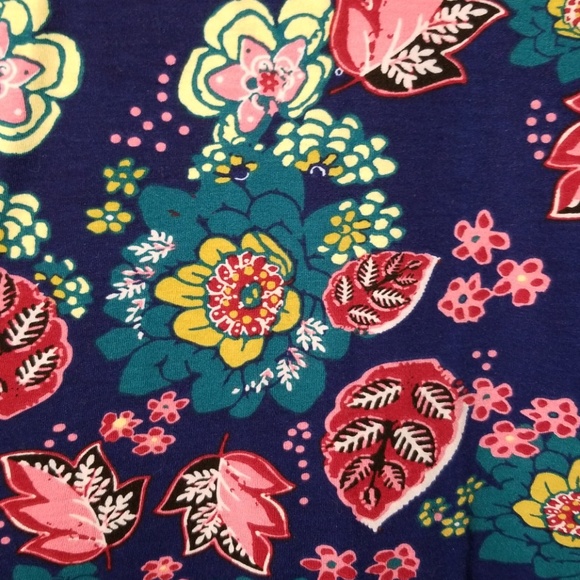 Lularoe perfect t - Picture 2 of 2